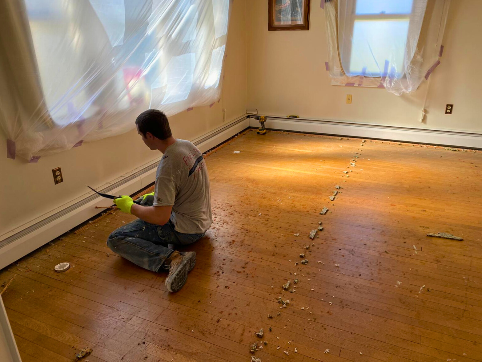 Expert Hardwood floor refinishing in Lebanon