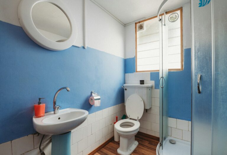 expert bathroom Painting Page in lebanon and lancaster